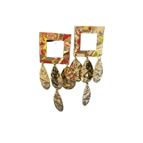 Pendientes cuadrado dorado con lagrimas doradas