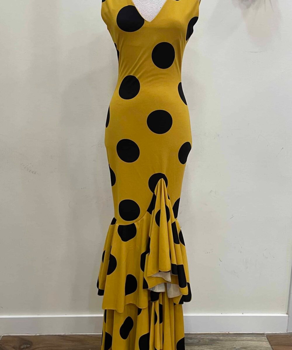 LBF Traje de flamenca dos volantes con subida. Talla M-L