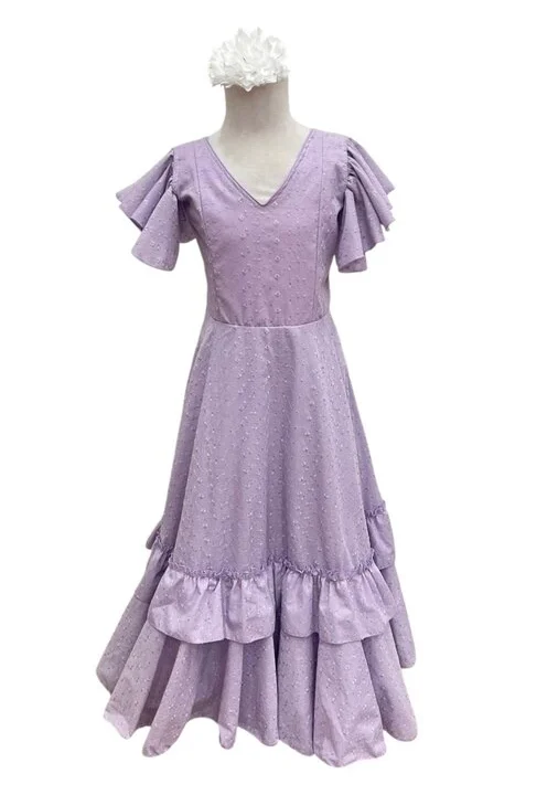 LBF Traje de flamenca niña perforada. Talla 8