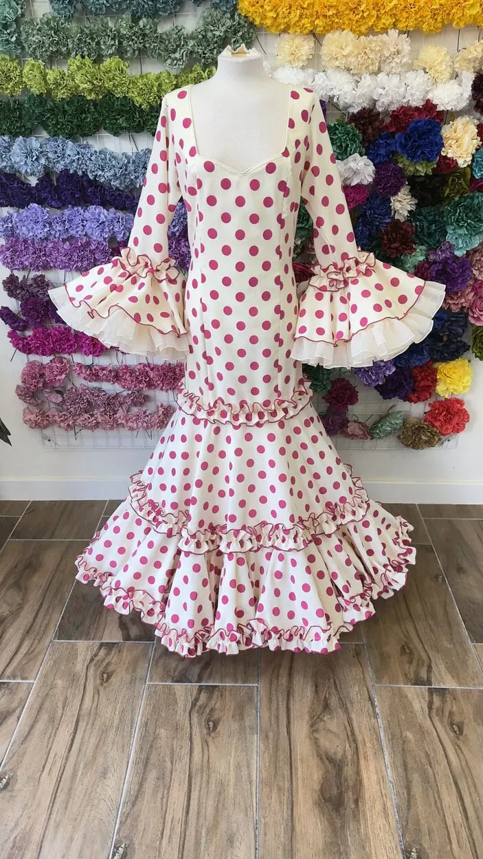 LBF Traje de flamenca Rocio flocado. Talla 34,36 y 46
