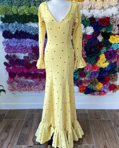 LBF Traje de flamenca Bata Marta. Talla 36