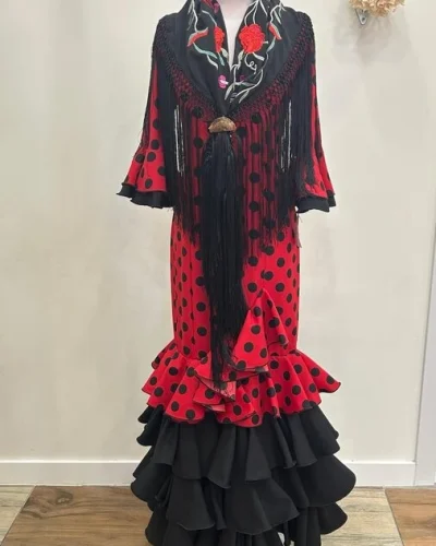 LBF Traje de flamenca Sevilla. Talla 44