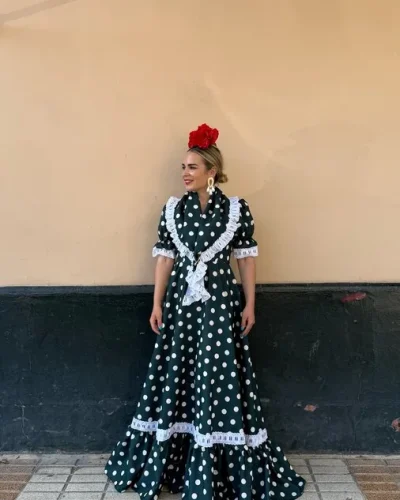 LBF Traje de flamenca Bata farolillo Huelva cinta lunar. Talla 36 a 46