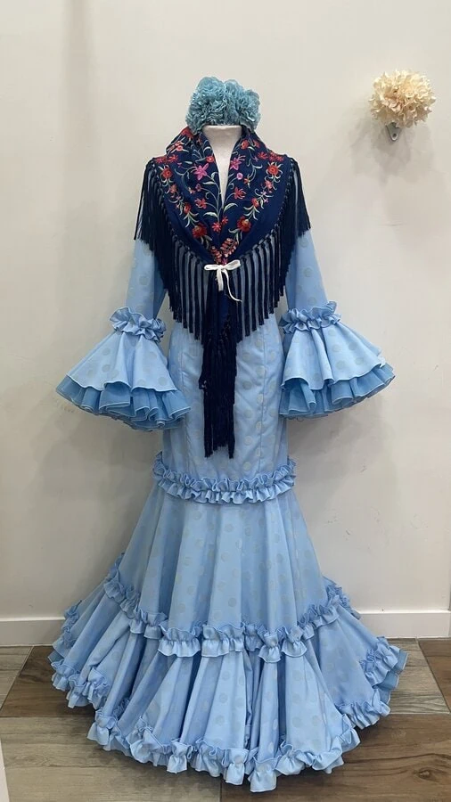 LBF Traje de flamenca Rocío. Talla 40 Y 44