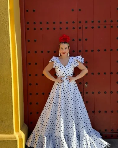 LBF Traje de flamenca Torre la Higuera. Talla 36 a 46