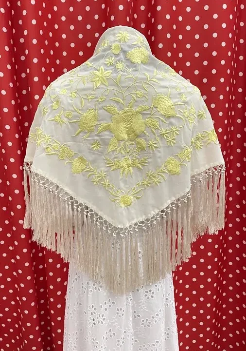 LBF Mantón de flamenca