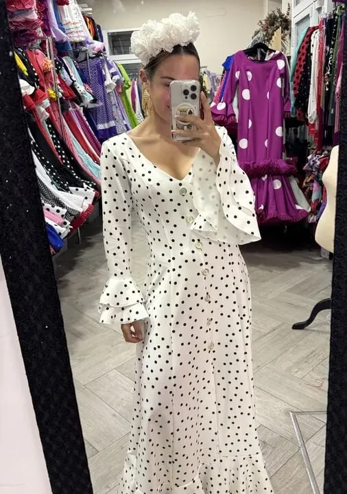 LBF Traje de flamenca bata botones Lycra Bioelastica. Talla 38