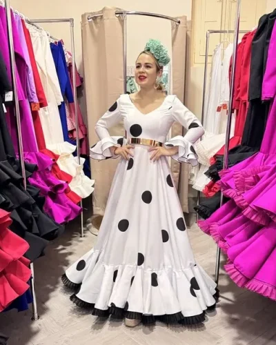 LBF Traje flamenca bata lunar galleta. Talla 36