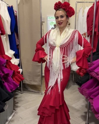 LBF Traje de flamenca Carmín. Talla 46