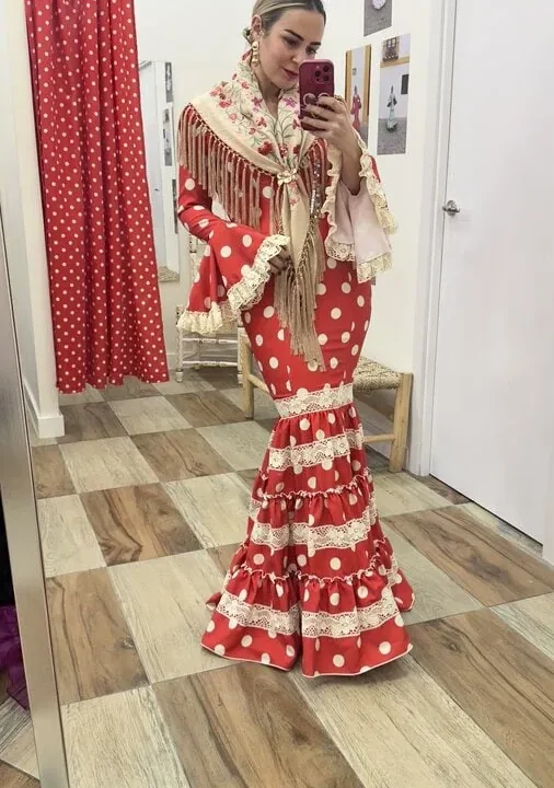 LBF Traje de flamenca Canastero encaje y lunar. Talla 36