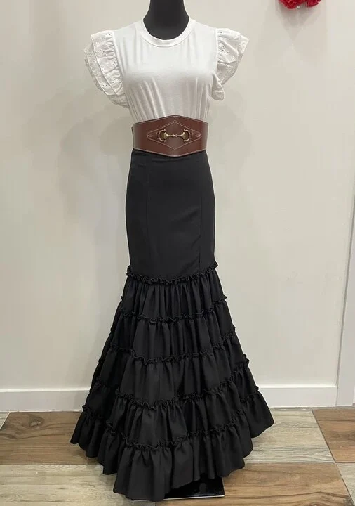 LBF  Falda de flamenca. Talla 38