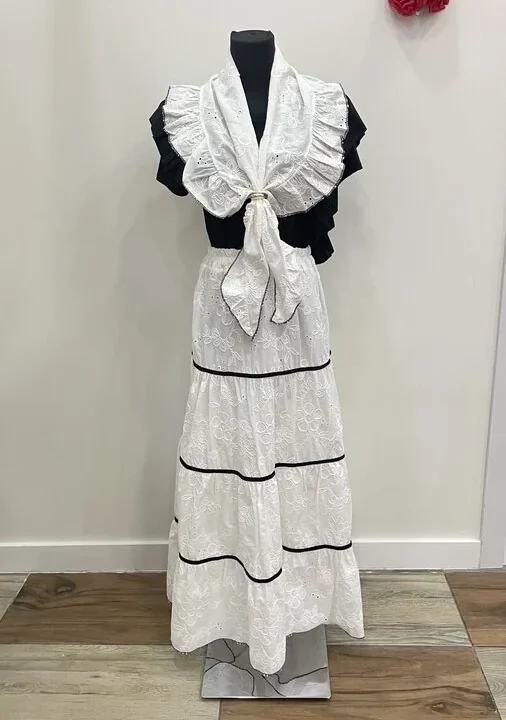 LBF  Conjunto Pico y Falda de flamenca. Talla ÚNICA