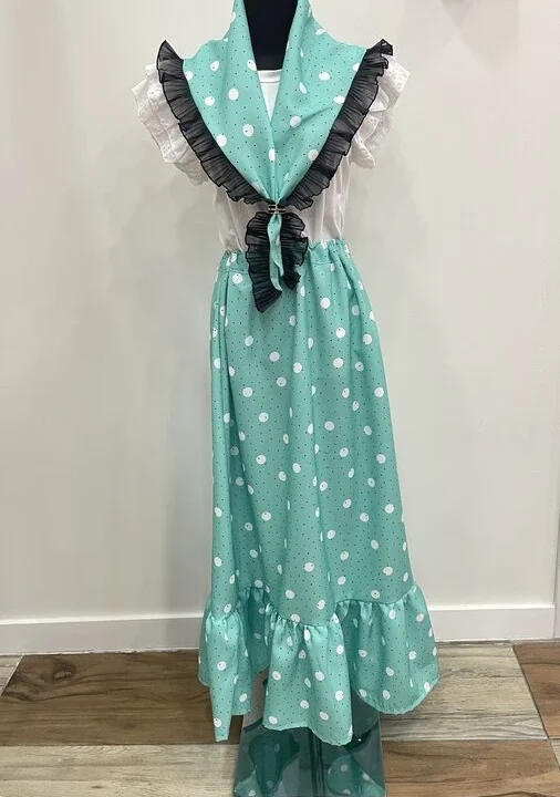 LBF   Conjunto falda y pico de flamenca. Talla única