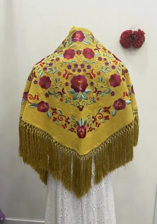 LBF Mantón de flamenca
