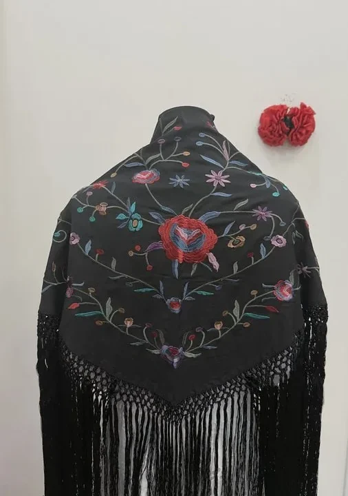 LBF Mantón de flamenca