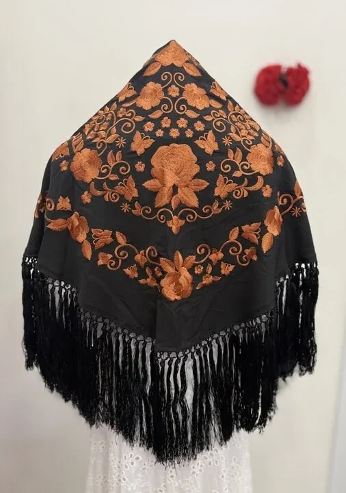 LBF Mantón de flamenca