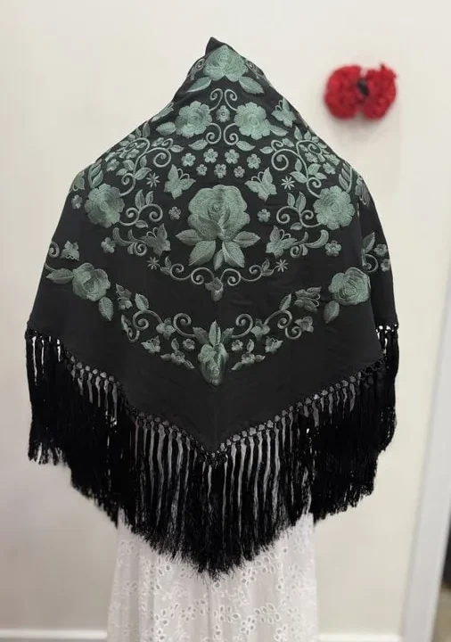 LBF Mantón de flamenca