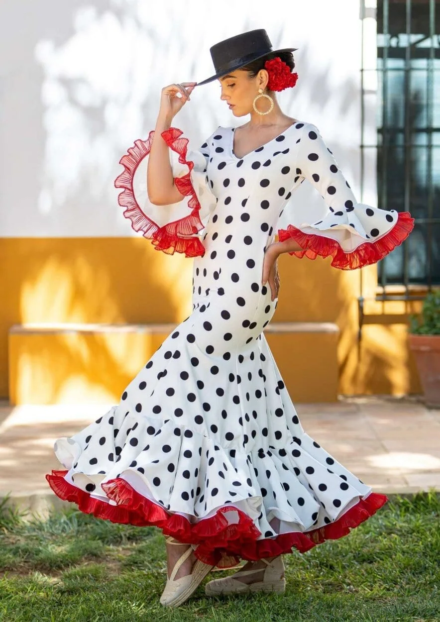 LBF Traje de flamenca Violeta. Talla 34 A 46 varios colores - Imagen 2