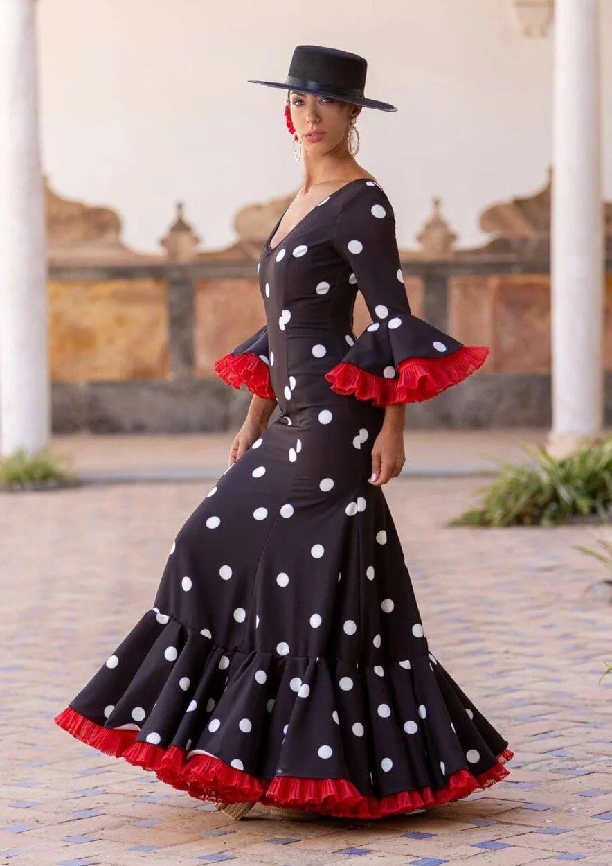 LBF Traje de flamenca Violeta. Talla 34 A 46 varios colores