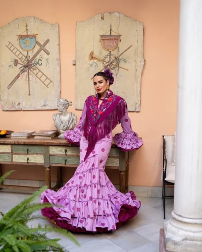 LBF Traje de flamenca  Irene pomposo microsatén. Talla 42