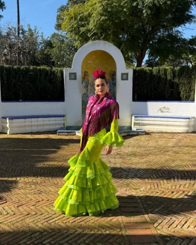 LBF Traje flamenca Sevilla especial microsatén. Talla 36, 38