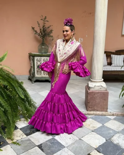 LBF Traje de flamenca Lupita emboss. Talla 46