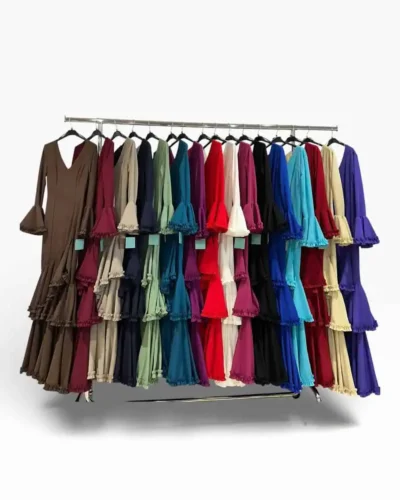 LBF Traje de flamenca tres volantes con subida y garruchas. Talla XS A XXL