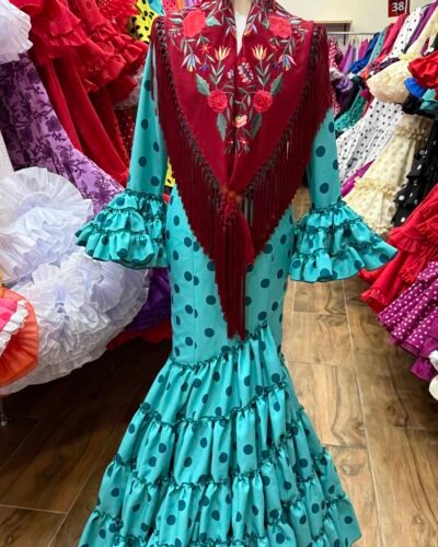 LBF Traje de flamenca Irene verde lunar verde quirofano.  Talla 34 a 46