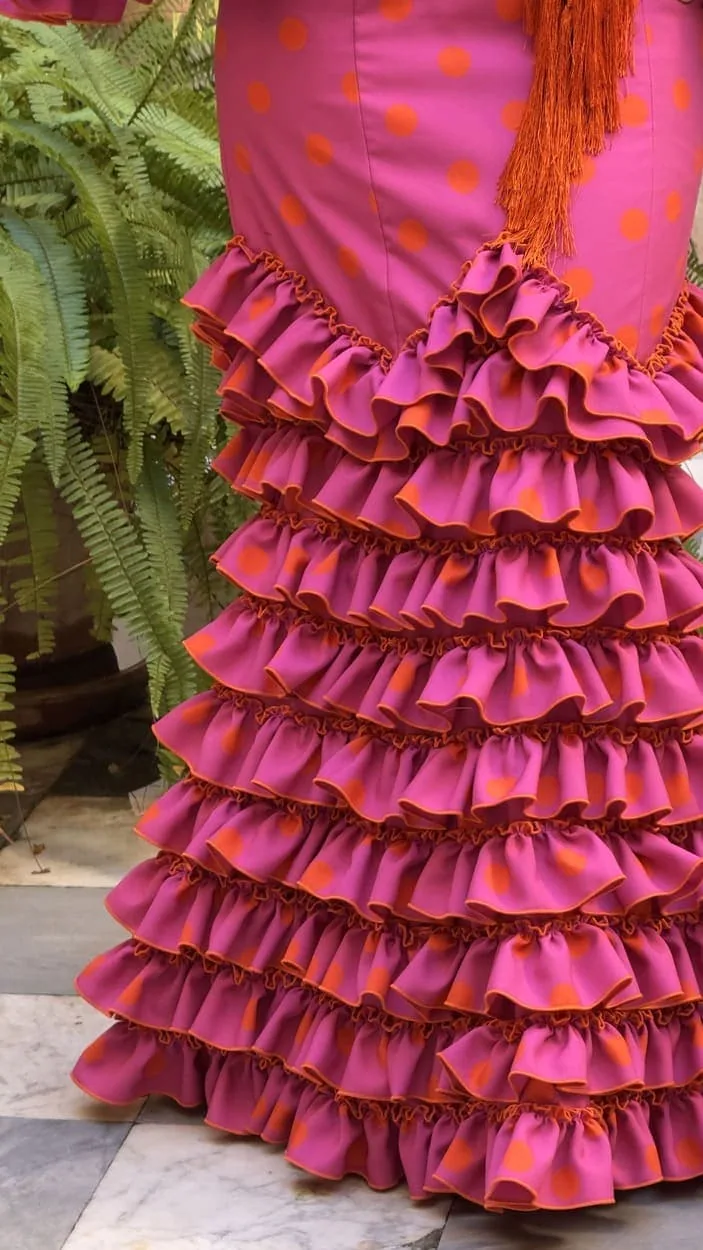 LBF Traje de flamenca Teresa especial. Tallas 34 a 60 - Imagen 3