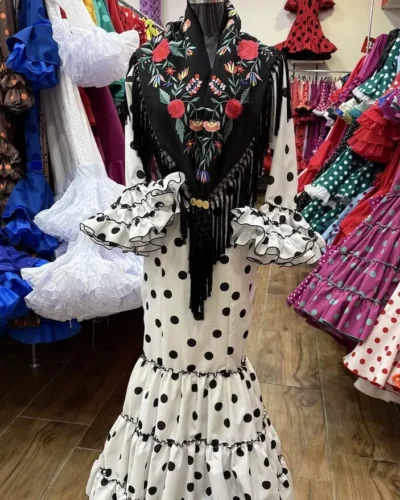 LBF Traje de flamenca  Córdoba. Tallas 34 a 60