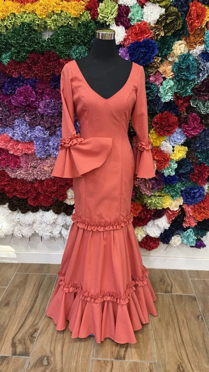 LBF Traje flamenca Carmín strech. Talla 40