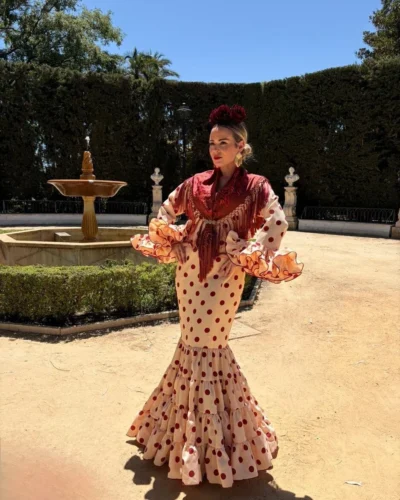 LBF Traje flamenca Eva strech. Talla 36 a 46