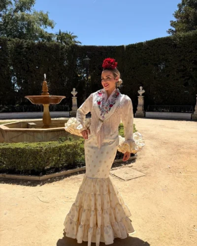 LBF Traje flamenca Eva strech. Talla 36 a 46