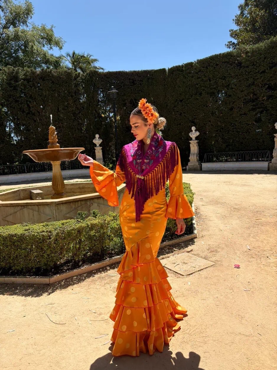 LBF Traje flamenca Sevilla especial Microsatén. Talla 36 a 46