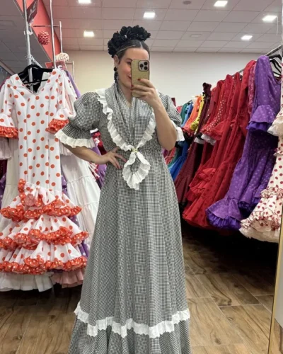 LBF Traje de Flamenca bata vichy con pico. Tallas XS A XLL