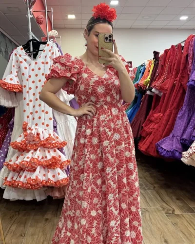 LBF Traje de flamenca bata perforada flor. Talla 36 a 44 varios colores