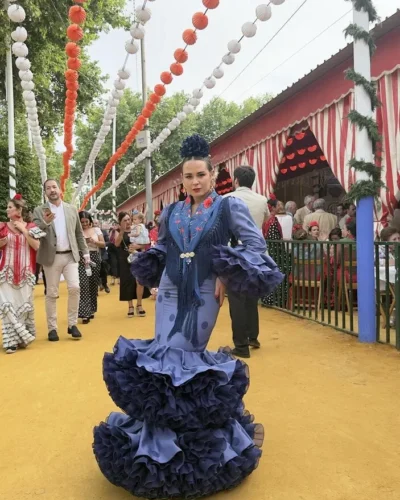LBF Traje flamenca Pétalo especial. Talla 34 a 60