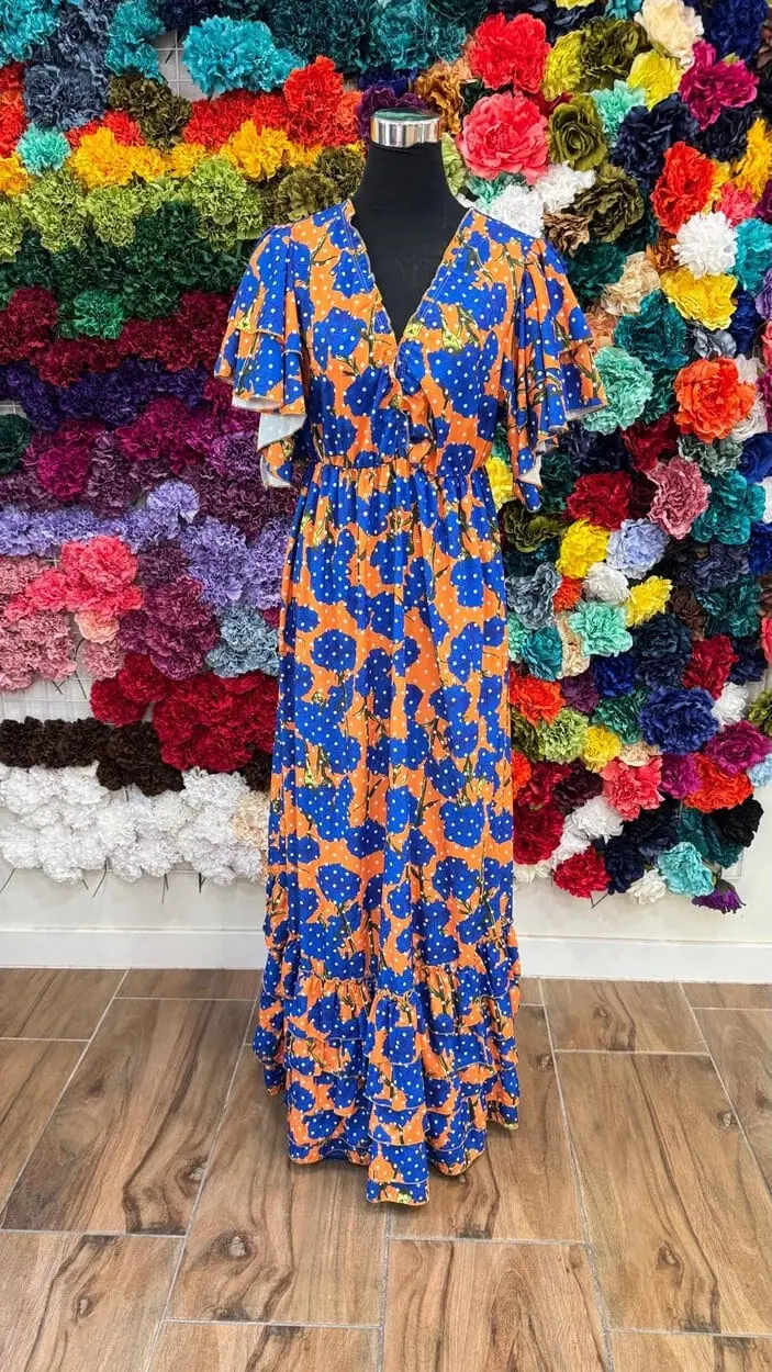 LBF Traje de flamenca bata gasa floral. Tallas única