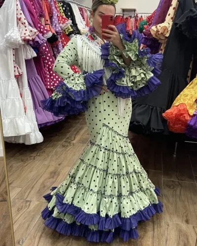 LBF Traje de flamenca Andrea Strech flocado terciopelo. Talla 44