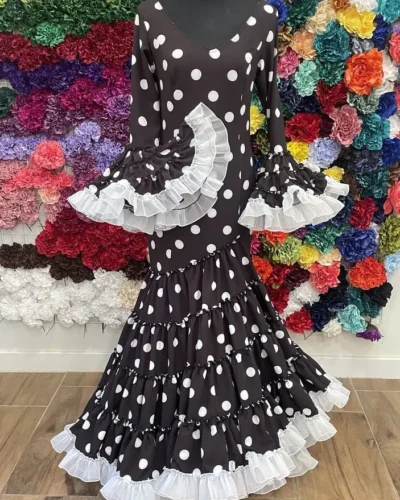 LBF Traje de flamenca Andrea Lycra Bioelastica. Talla  44